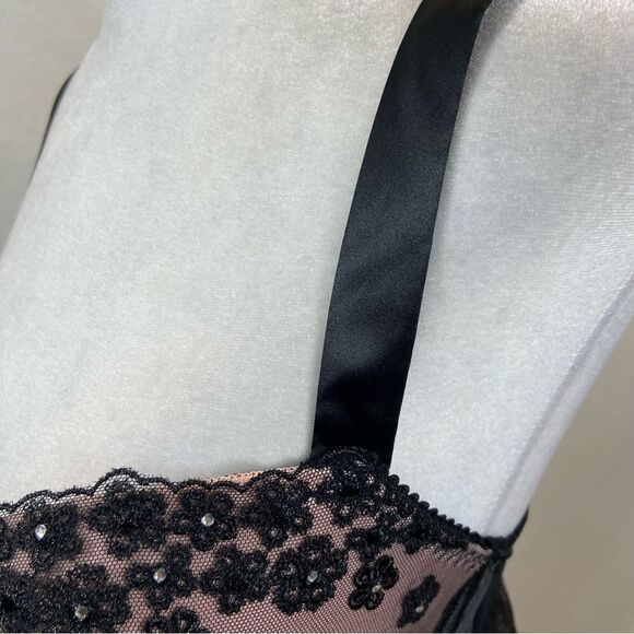 Victoria’s Secret Brand Apron Style Pink and Black Chemise Size 36D - Picture 14 of 16